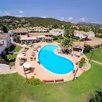 Costa Rey Wellness & Ξενοδοχείο Costa Rei
